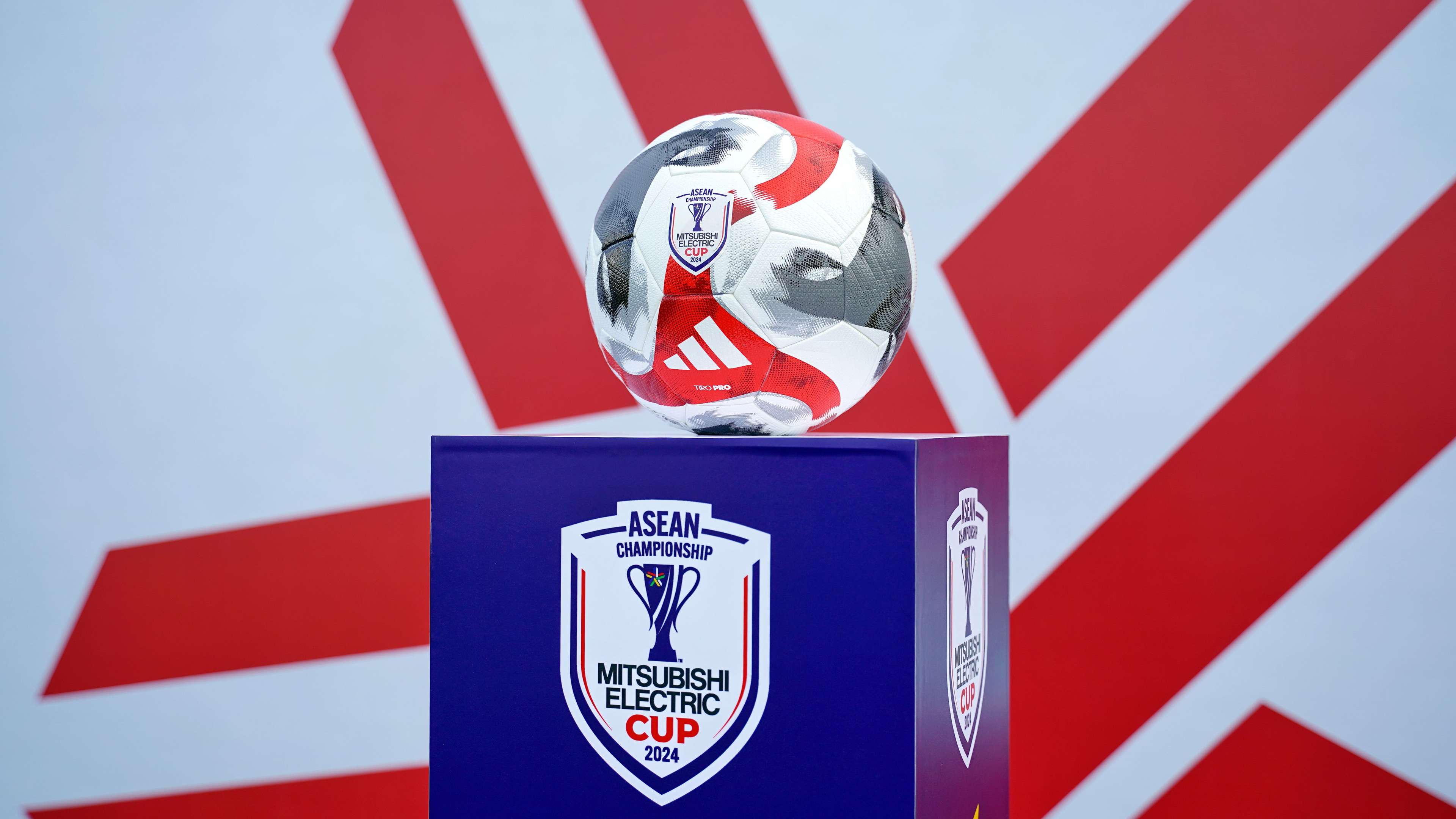 442評90年代後衛Top10：米蘭占據前三，卡洛斯卡福排名第五至六.